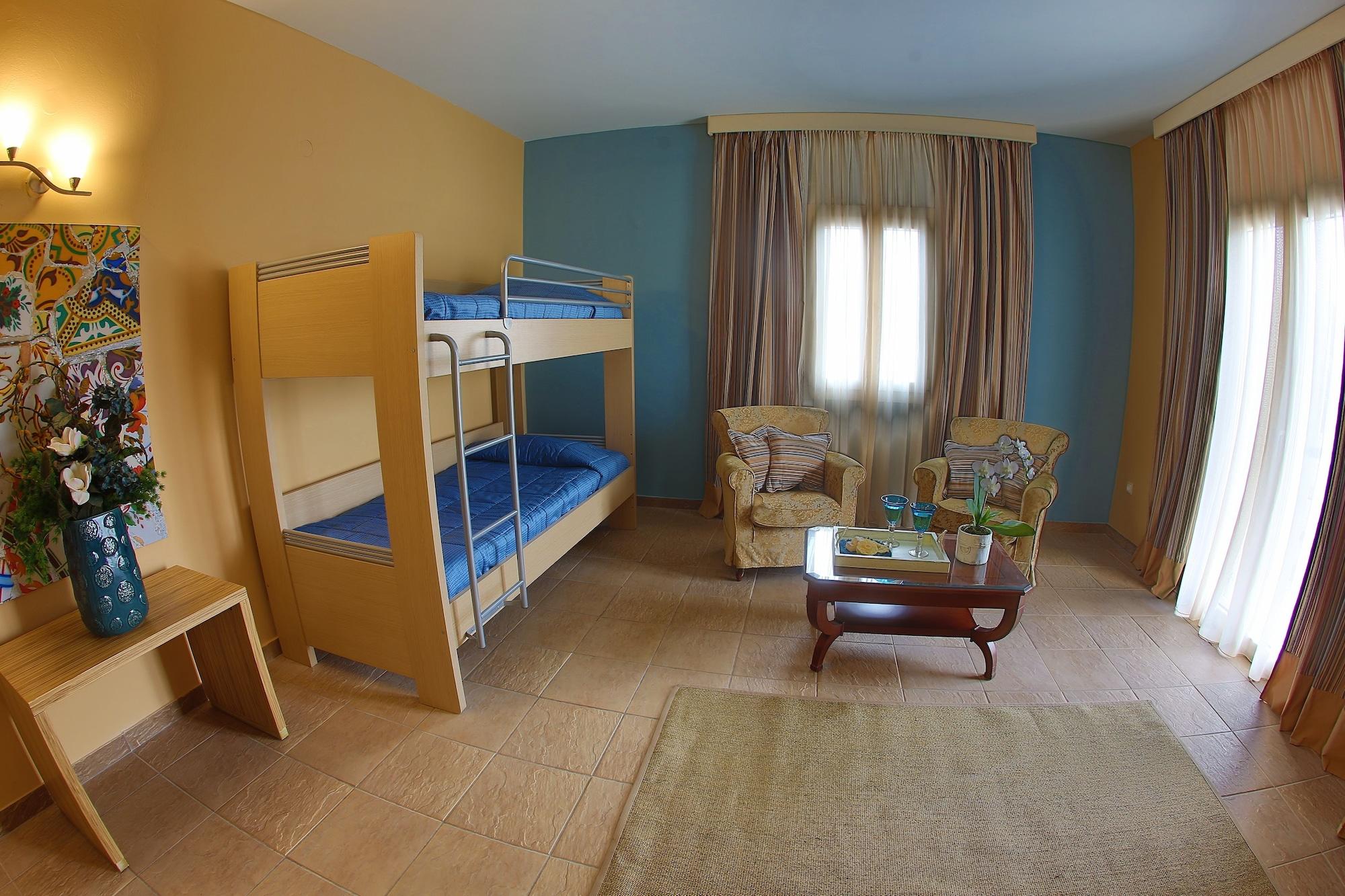 Dolphin Bay Seaside Resort & Suites Galissas Exterior foto