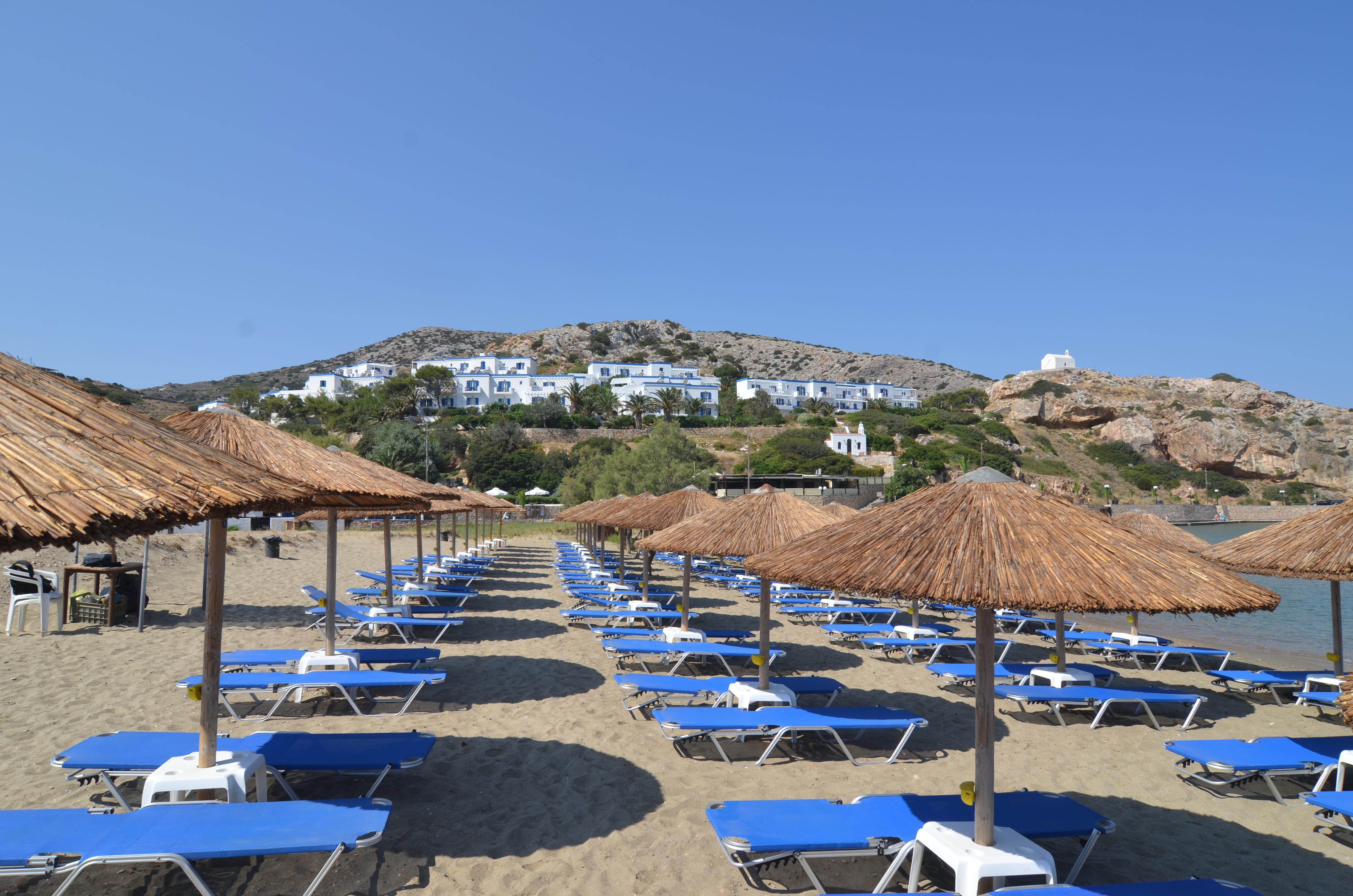 Dolphin Bay Seaside Resort & Suites Galissas Exterior foto