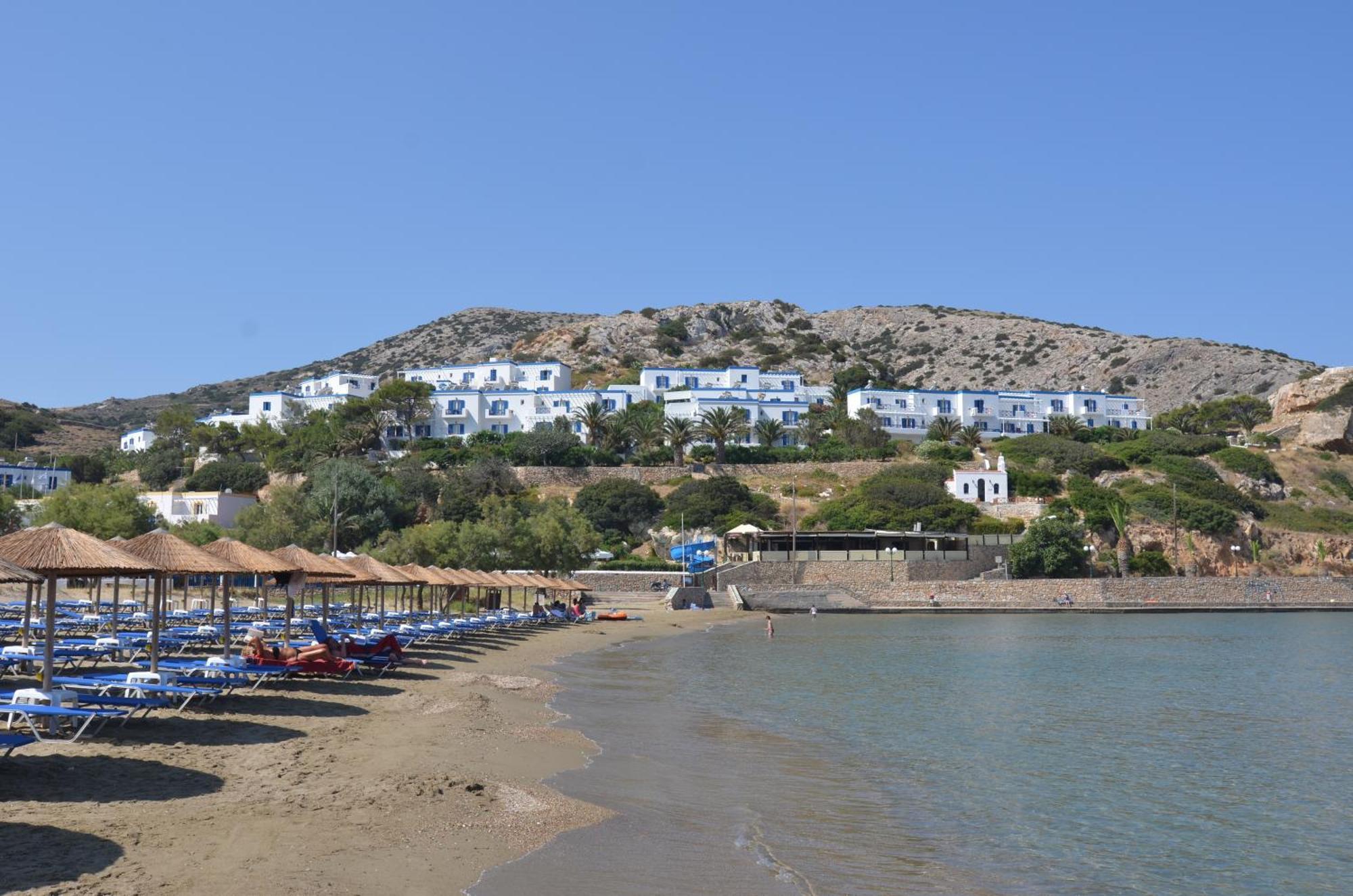 Dolphin Bay Seaside Resort & Suites Galissas Exterior foto