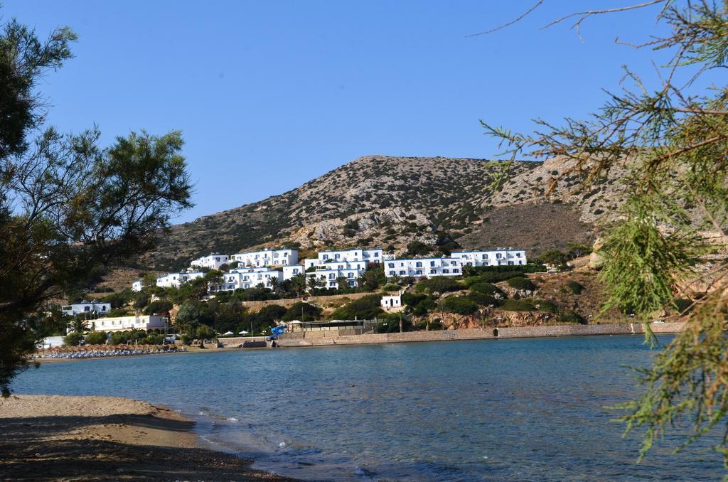 Dolphin Bay Seaside Resort & Suites Galissas Exterior foto