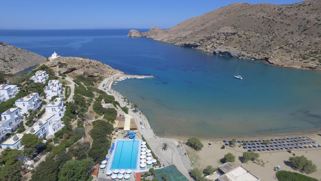 Dolphin Bay Seaside Resort & Suites Galissas Exterior foto