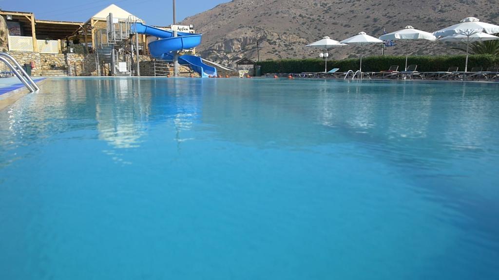 Dolphin Bay Seaside Resort & Suites Galissas Exterior foto