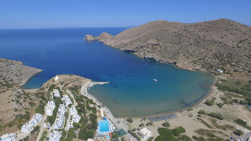 Dolphin Bay Seaside Resort & Suites Galissas Exterior foto