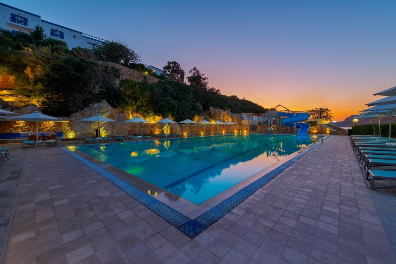 Dolphin Bay Seaside Resort & Suites Galissas Exterior foto