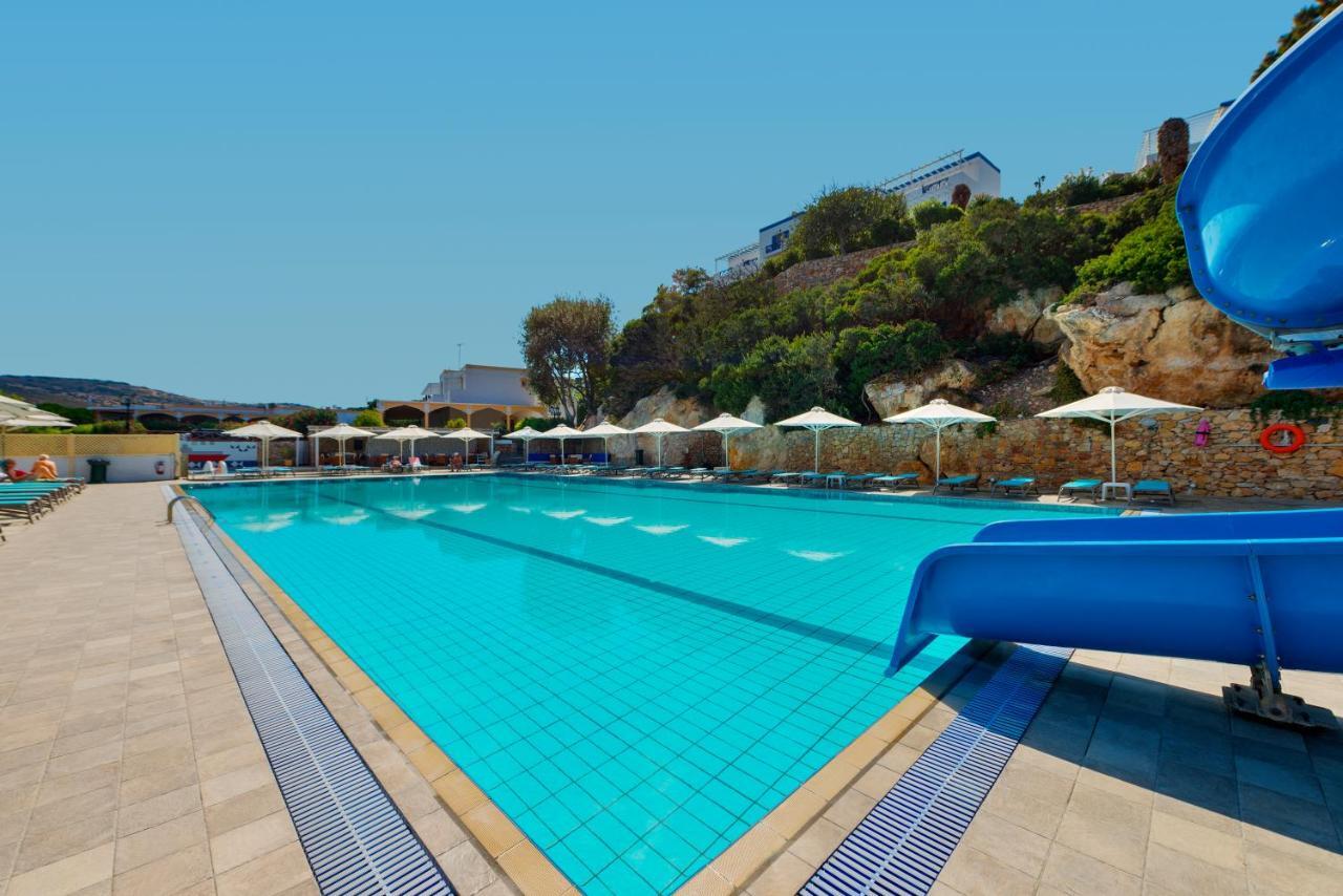 Dolphin Bay Seaside Resort & Suites Galissas Exterior foto